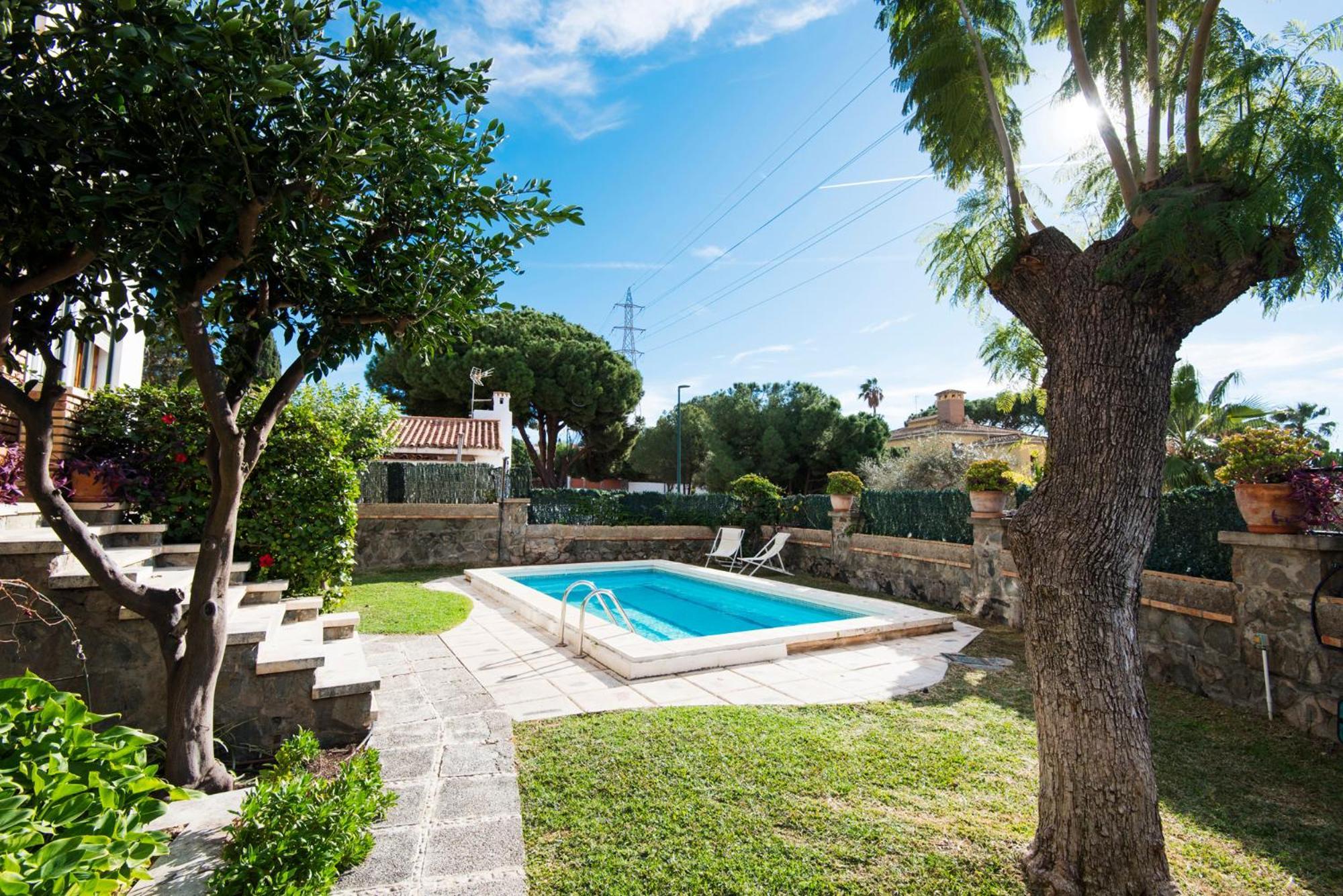 Queen Of The Ocean Villa: Stately Style House With Pool マラガ エクステリア 写真