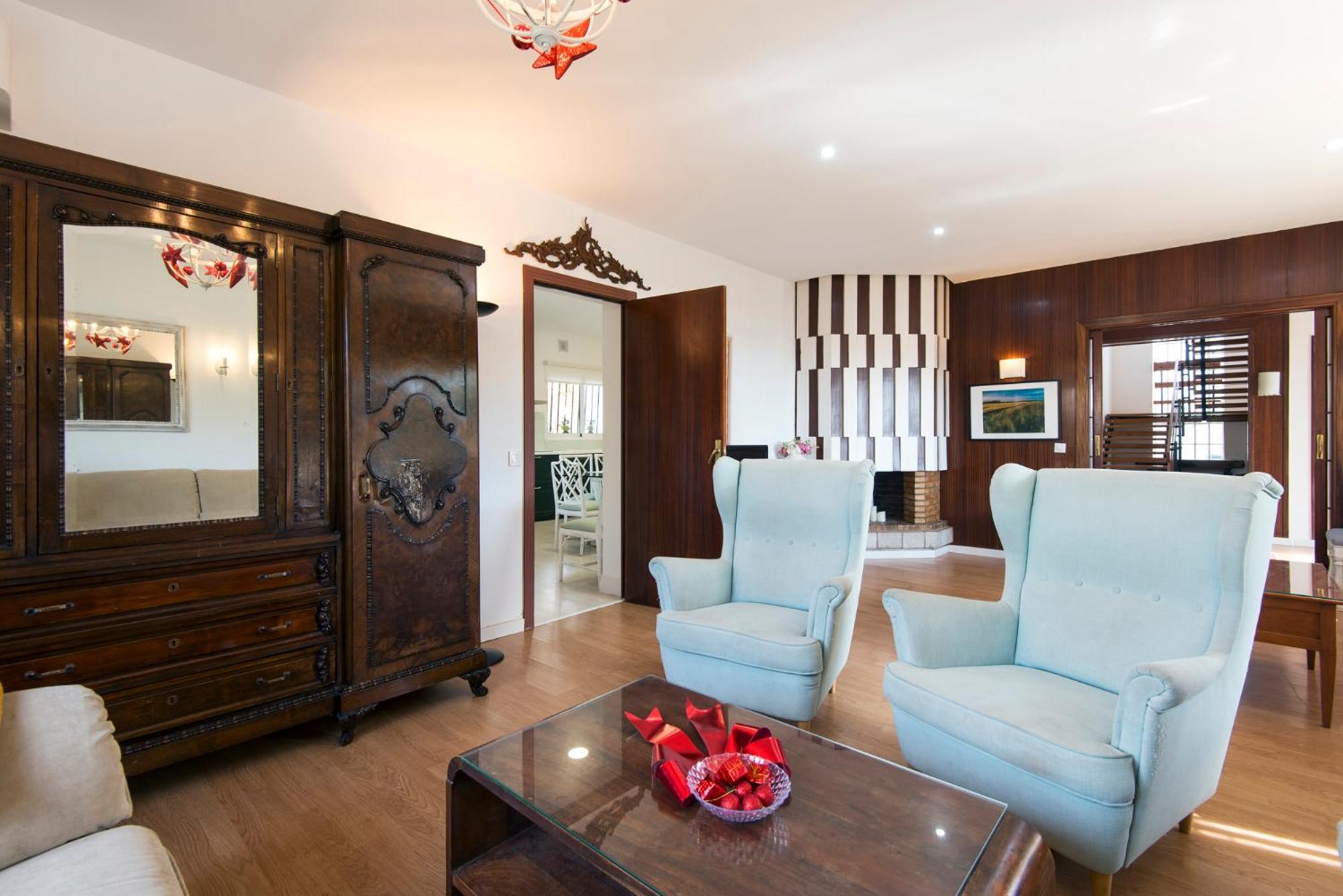 Queen Of The Ocean Villa: Stately Style House With Pool マラガ エクステリア 写真